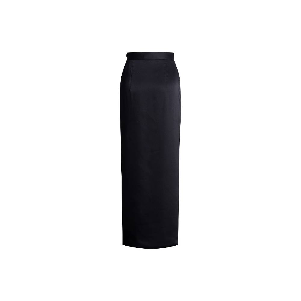 Nineminutes FW22.23 – THE LEO BLACK Offerta