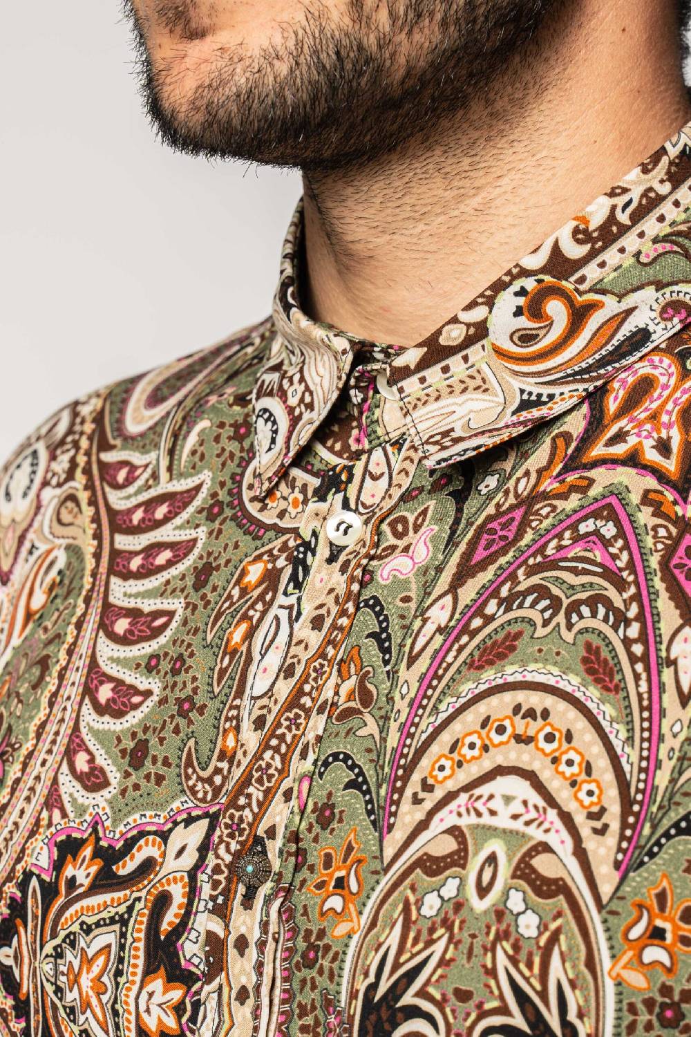 Officina 36 Camicia in viscosa stampata verde militare Promozione