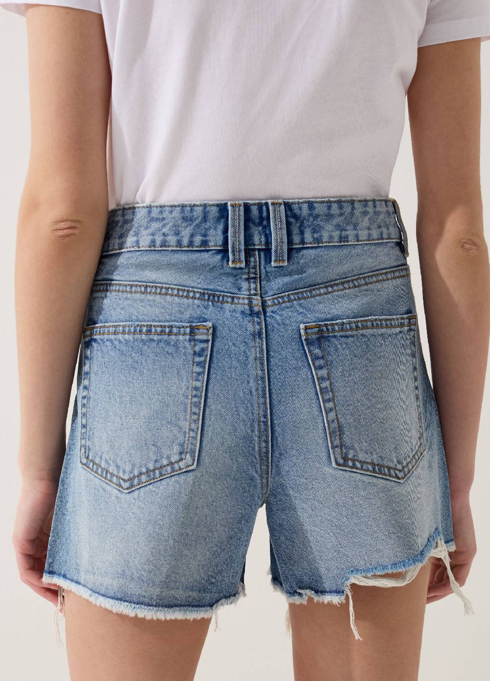 Ovs Shorts in denim con strappi a vita alta Nuovo