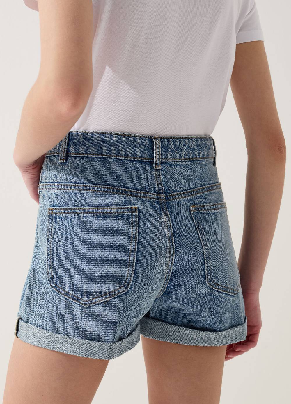 Ovs Shorts mom fit in denim Vendita