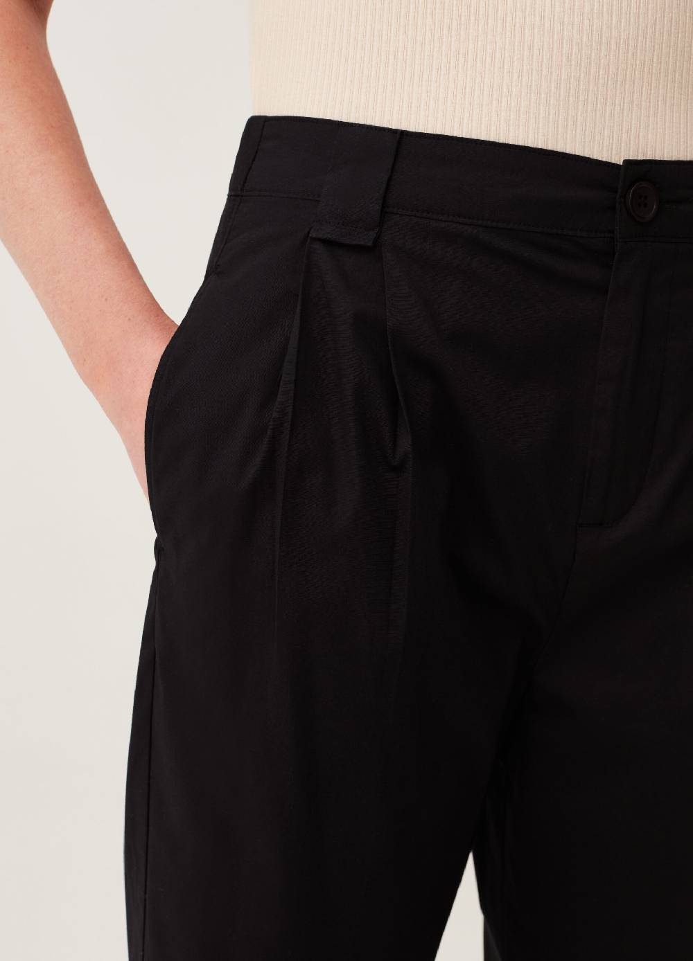 Ovs Pantaloni a sigaretta ankle fit con pinces 2025