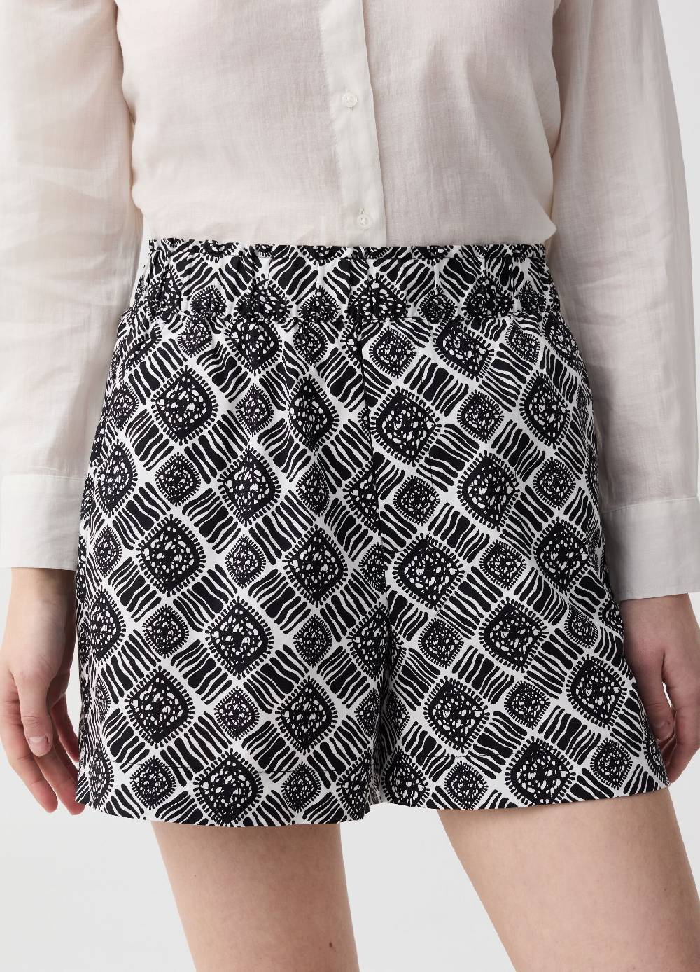 Ovs Shorts pull on in cotone stretch Fino Al -60%