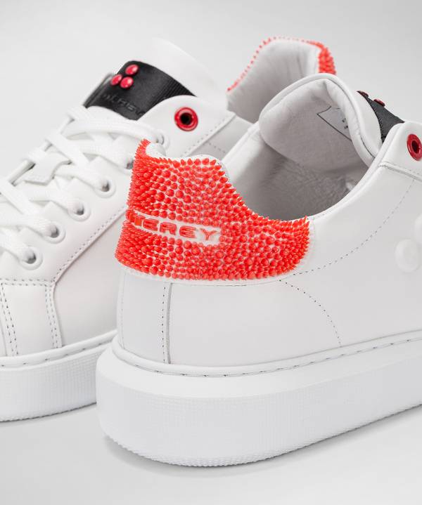 Peuterey Sneaker in pelle con tallone lavorato Affare Del Giorno