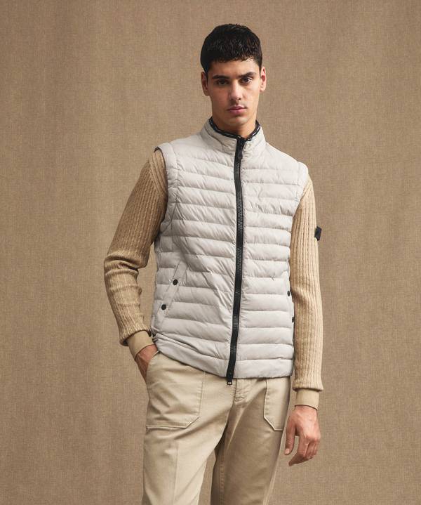 Peuterey Gilet imbottito superleggero e semilucido Italia