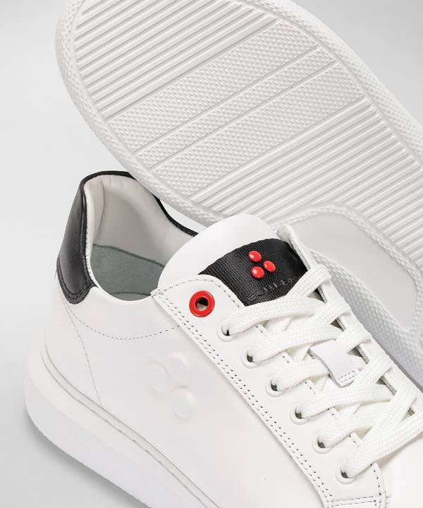 Peuterey Sneaker In Pelle Con Logo Goffrato Presa