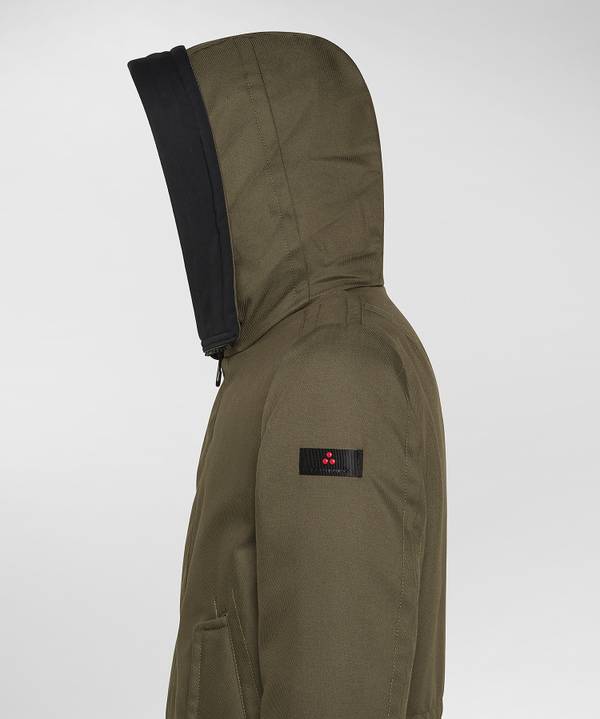 Peuterey Parka Resistente In Tessuto Made In Italy Con Pelliccia In Linea