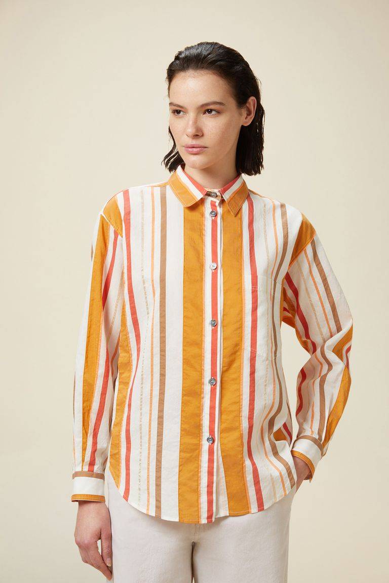 Pomandere Camicia a righe con taschino Novità