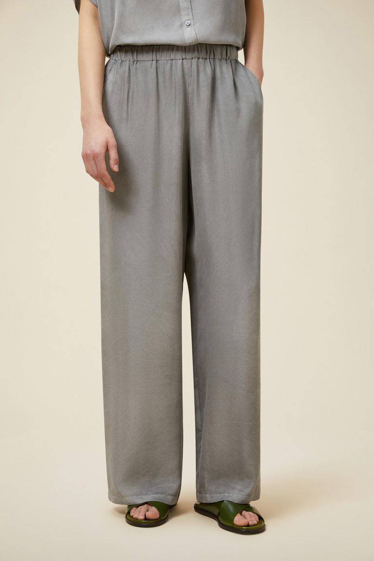 Pomandere Pantalone ampio con elastico in vita, tinto naturalmente Nuovo