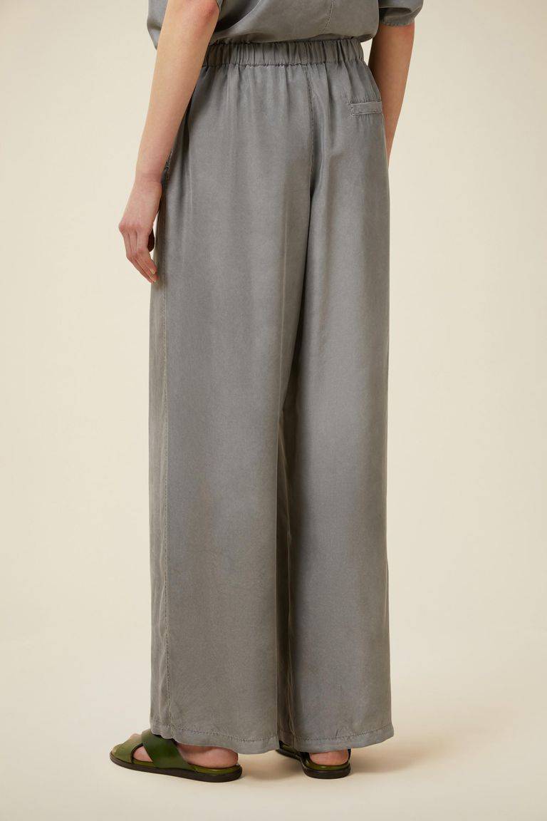 Pomandere Pantalone ampio con elastico in vita, tinto naturalmente Nuovo