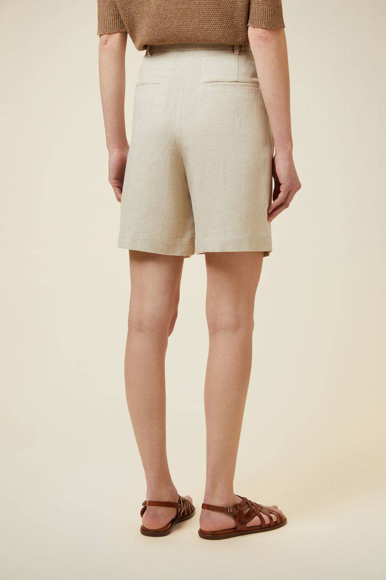 Pomandere Shorts con pinces Promozione Limitata