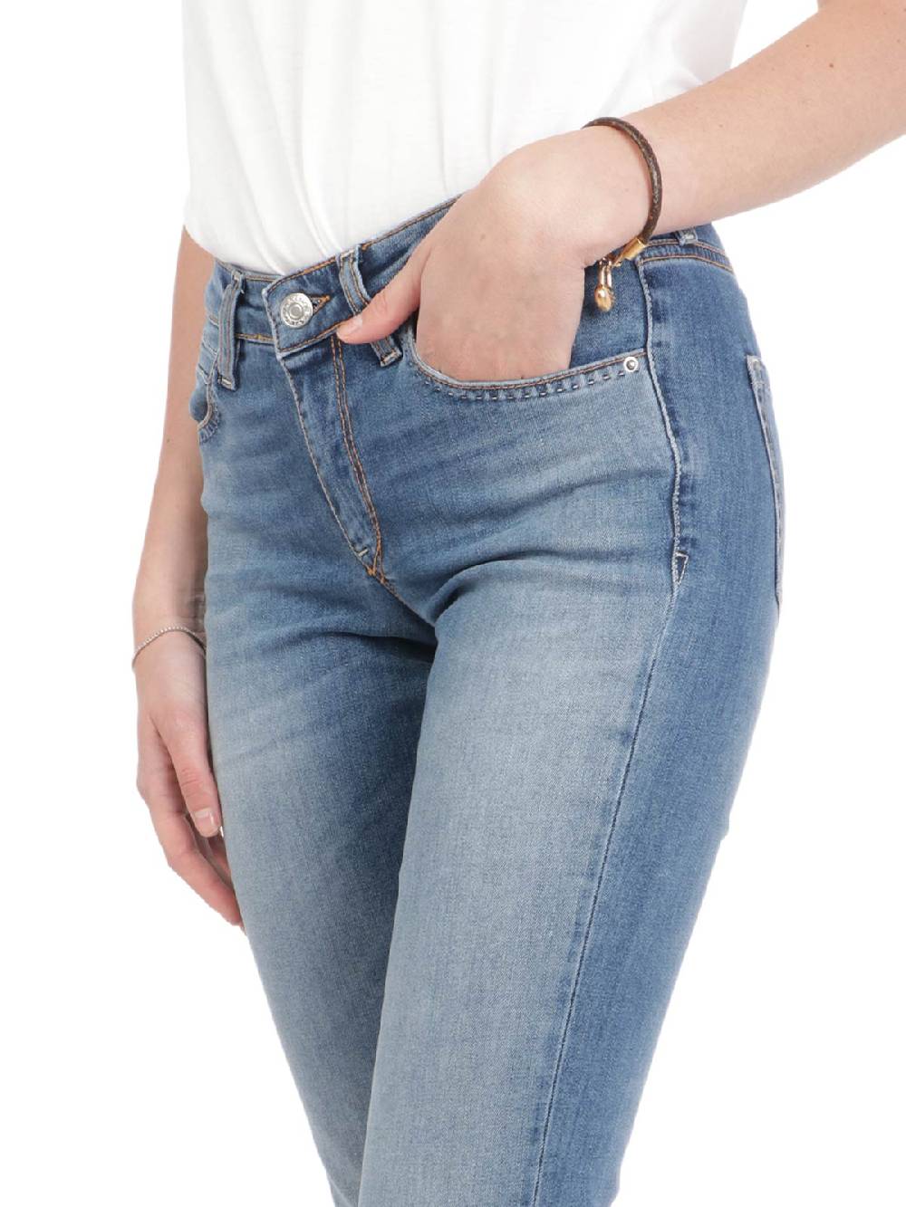 Latino' Pantalone Rachele Offerte