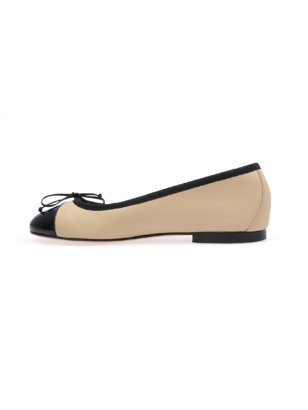 Capello Ballerina Discount Store per i nuovi prodotti
