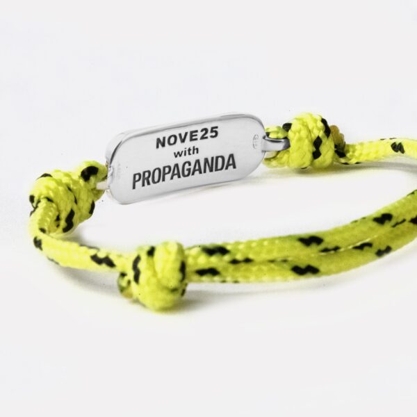 Propaganda Bracciale in Corda Gialla con Targa Propaganda W/ Nove25 In Argento Italy