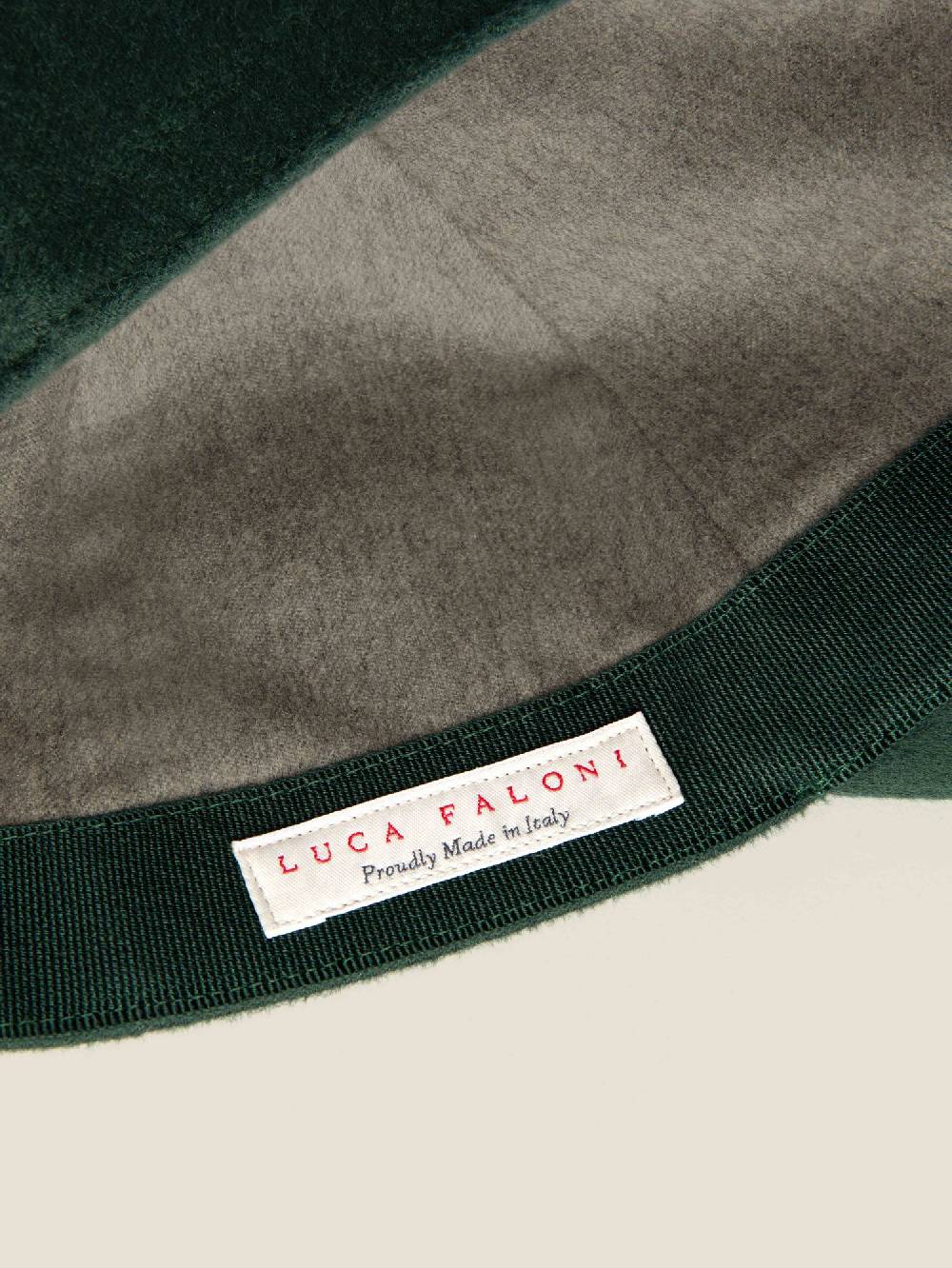 Luca Faloni Baseball CapCashmere Offerte