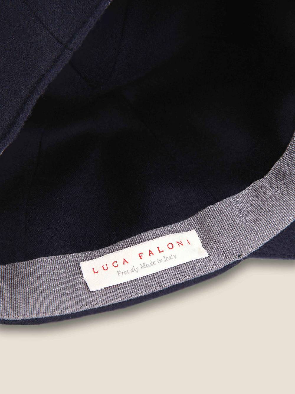 Luca Faloni Cappellino da baseballCashmere Hotsell