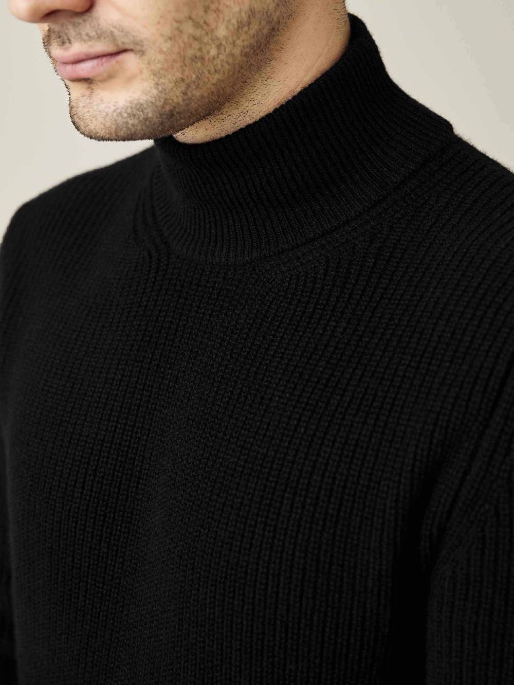 Luca Faloni Collo a lupettocashmere a 4 fili Offerta