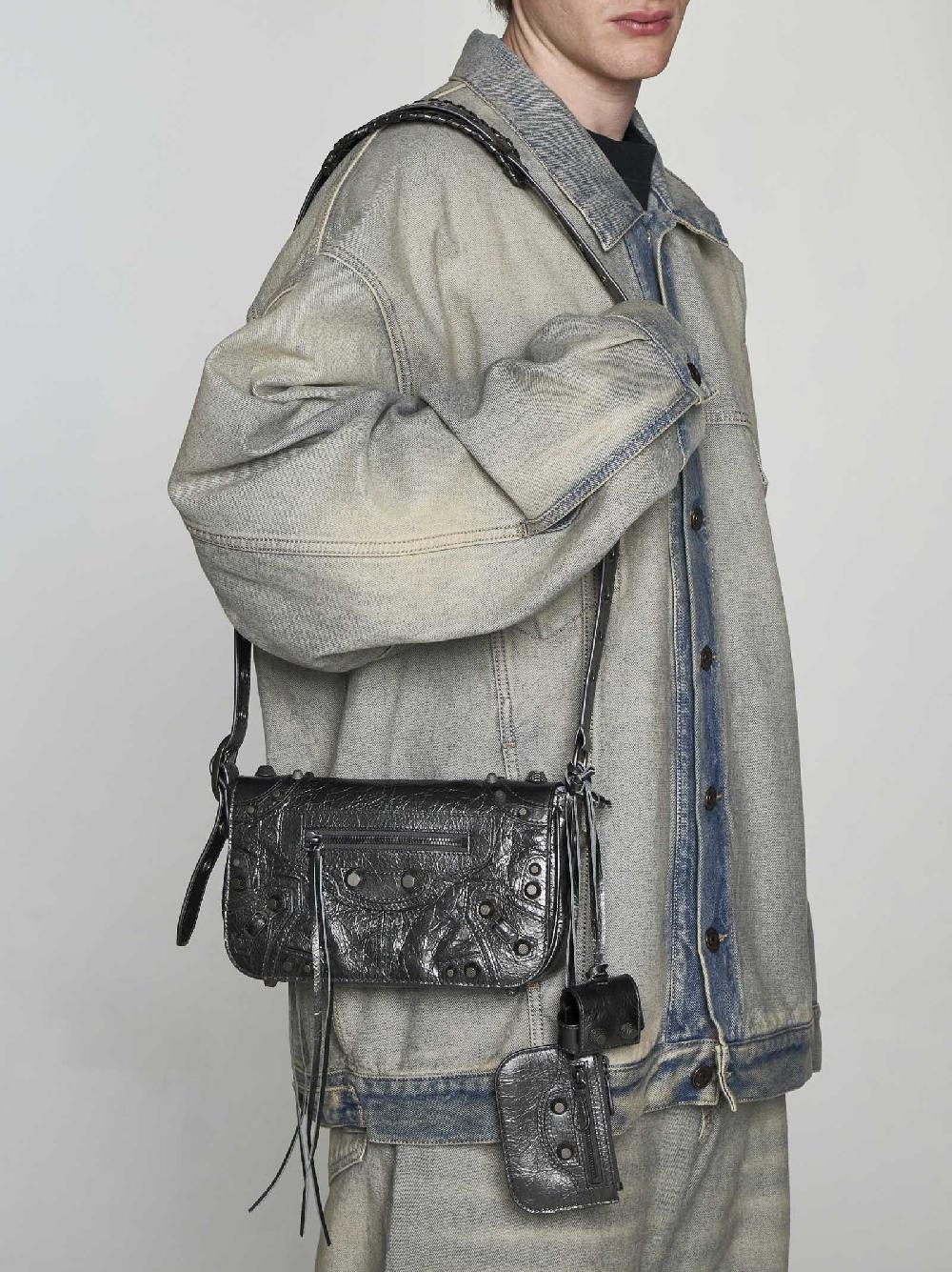 BALENCIAGA Borsa Le Cagole Men XS in pelle Sottocosto