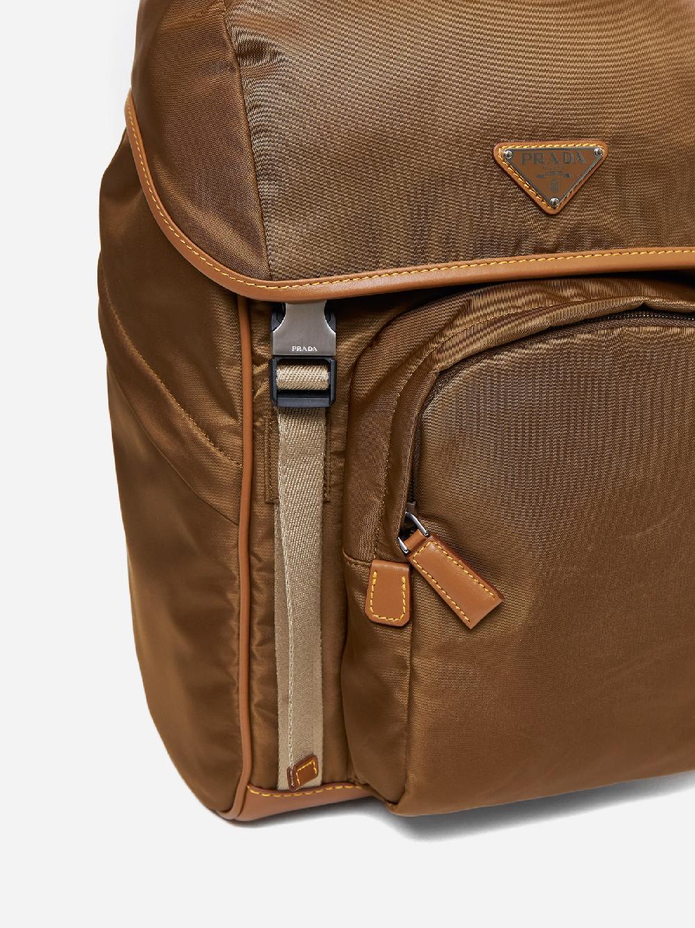PRADA Zaino in Re-Nylon Sconti VIP