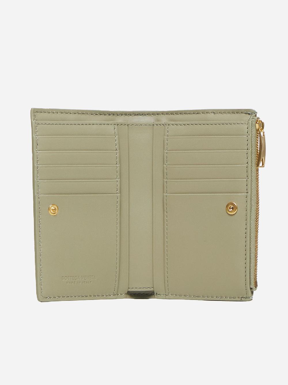 BOTTEGA VENETA Portafoglio Cassette medio in pelle Intreccio In Vendita