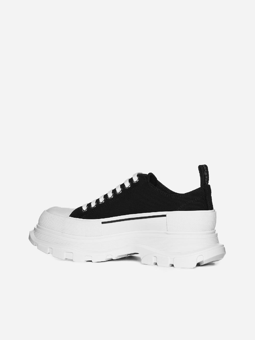ALEXANDER MCQUEEN Sneakers Tread Slick in tela Sconto