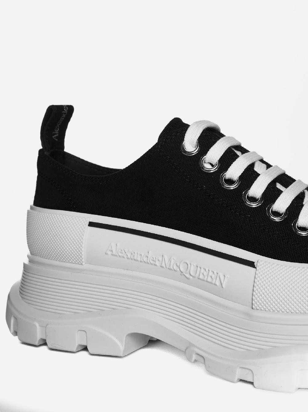 ALEXANDER MCQUEEN Sneakers Tread Slick in tela Sconto