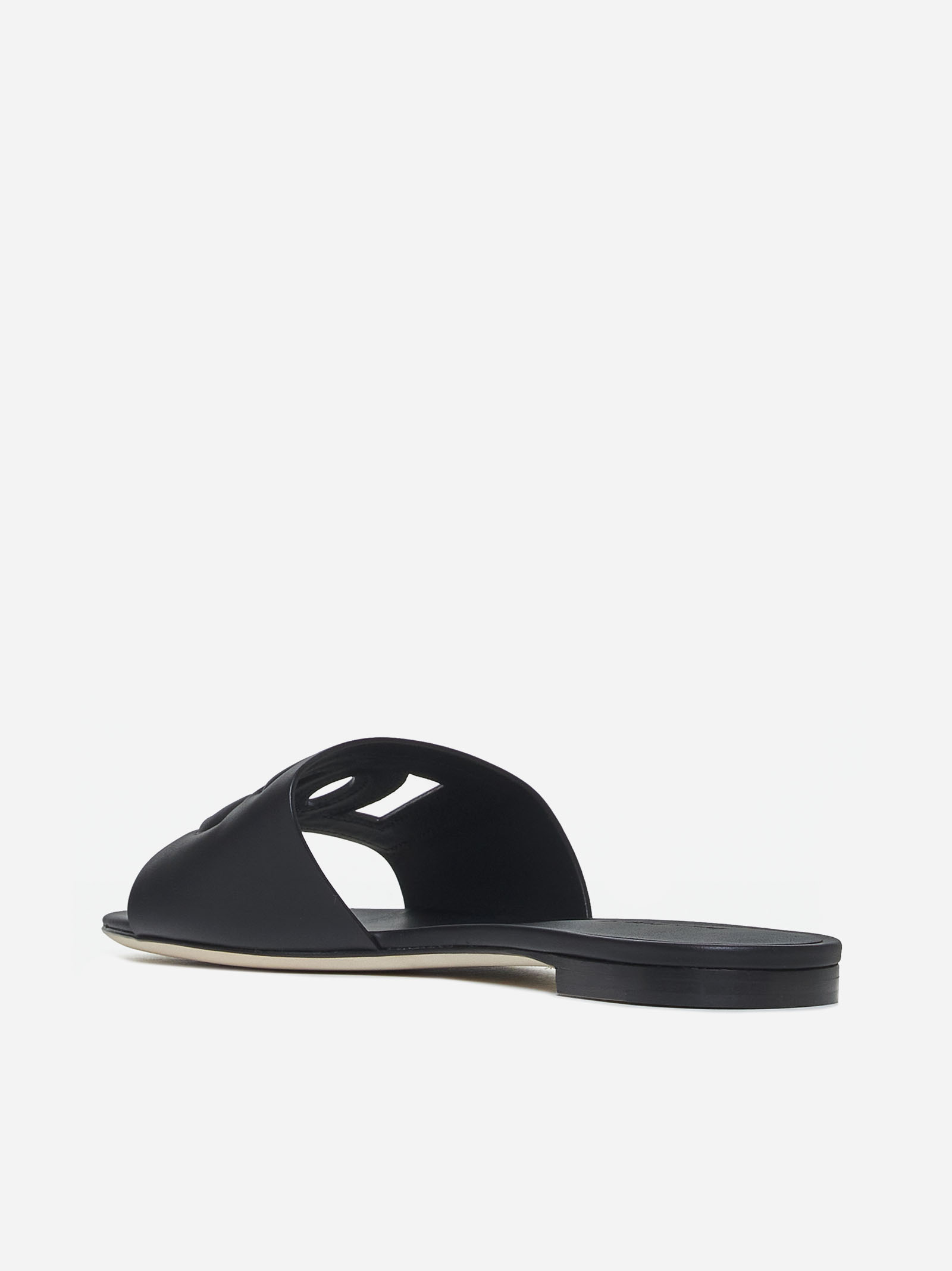 DOLCE & GABBANA Sandali flat in pelle con logo DG In Saldo