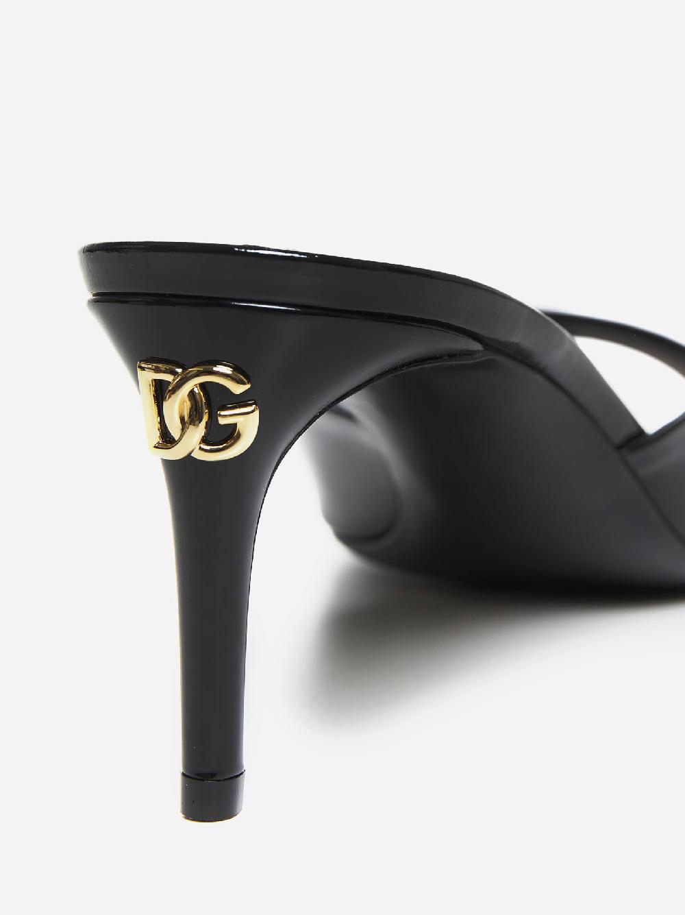 DOLCE & GABBANA Sandali in vernice Moda