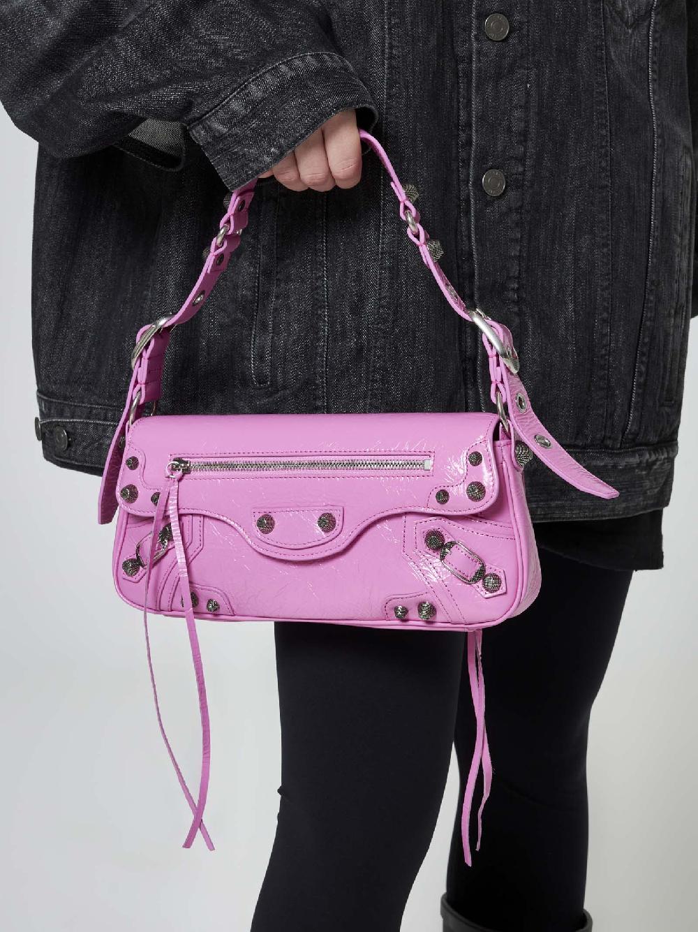 BALENCIAGA Borsa Le Cagole Sling S in pelle Saldi
