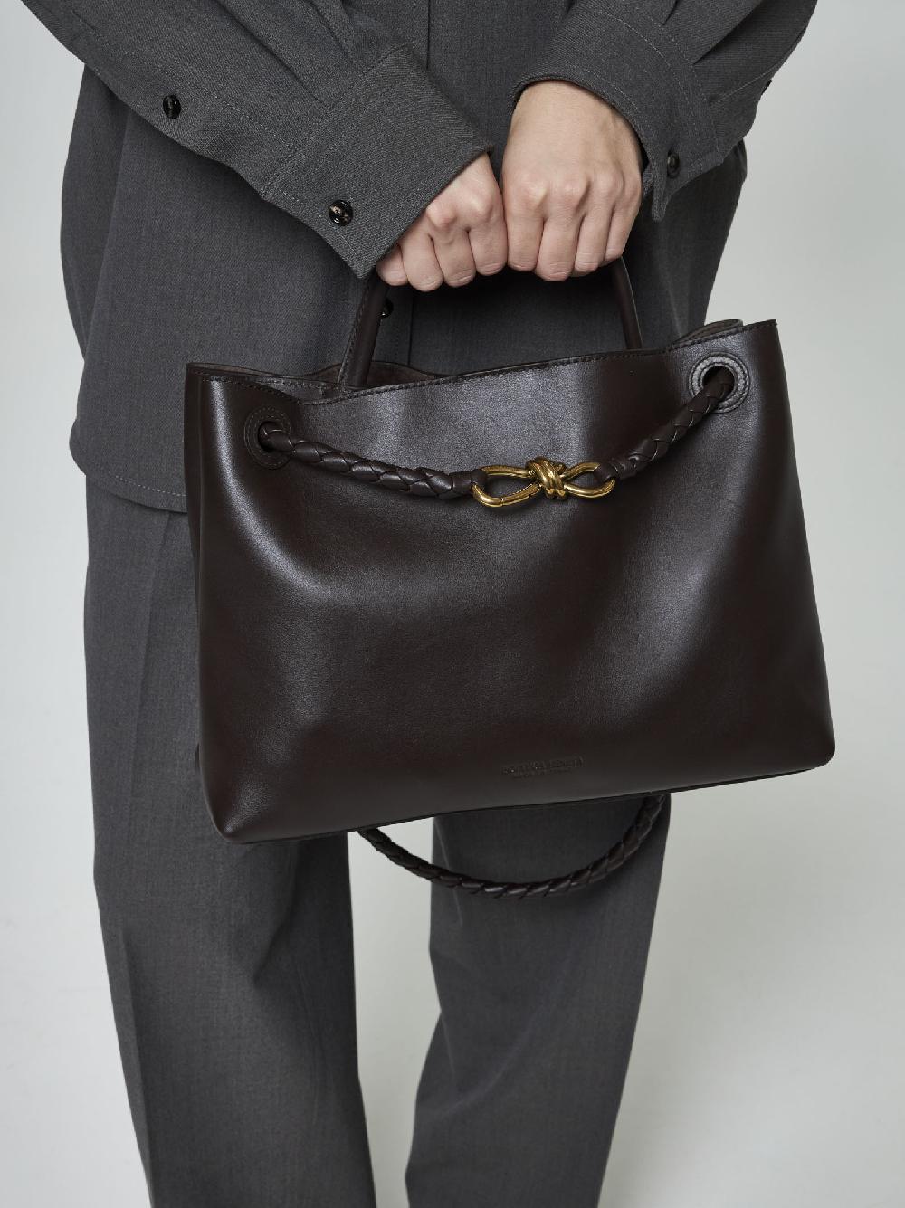 BOTTEGA VENETA Borsa Andiamo media in pelle Nuova