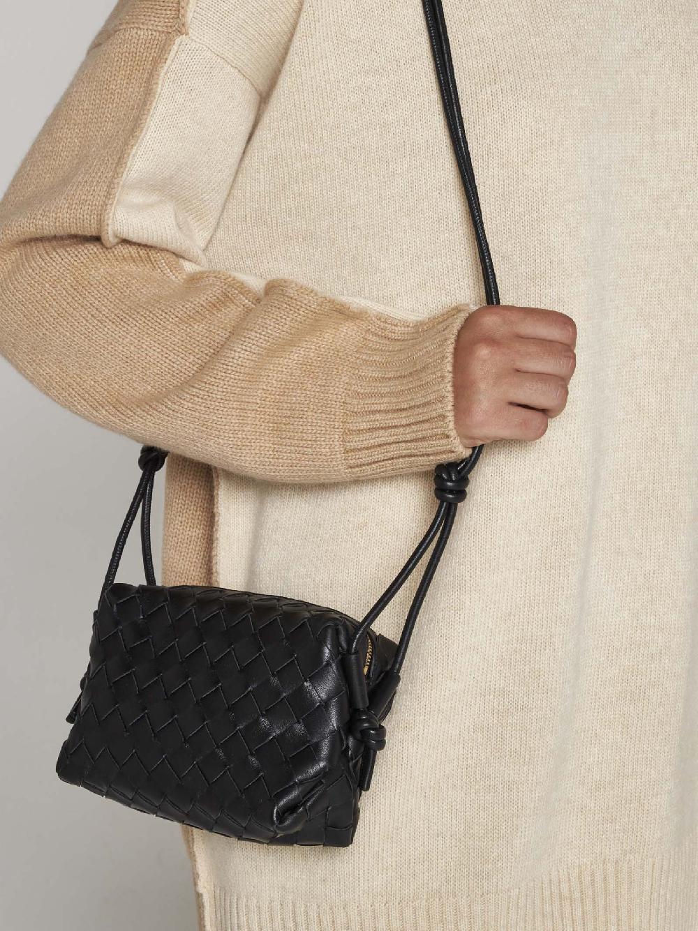 BOTTEGA VENETA Borsa Loop mini in pelle Intrecciato Promozione