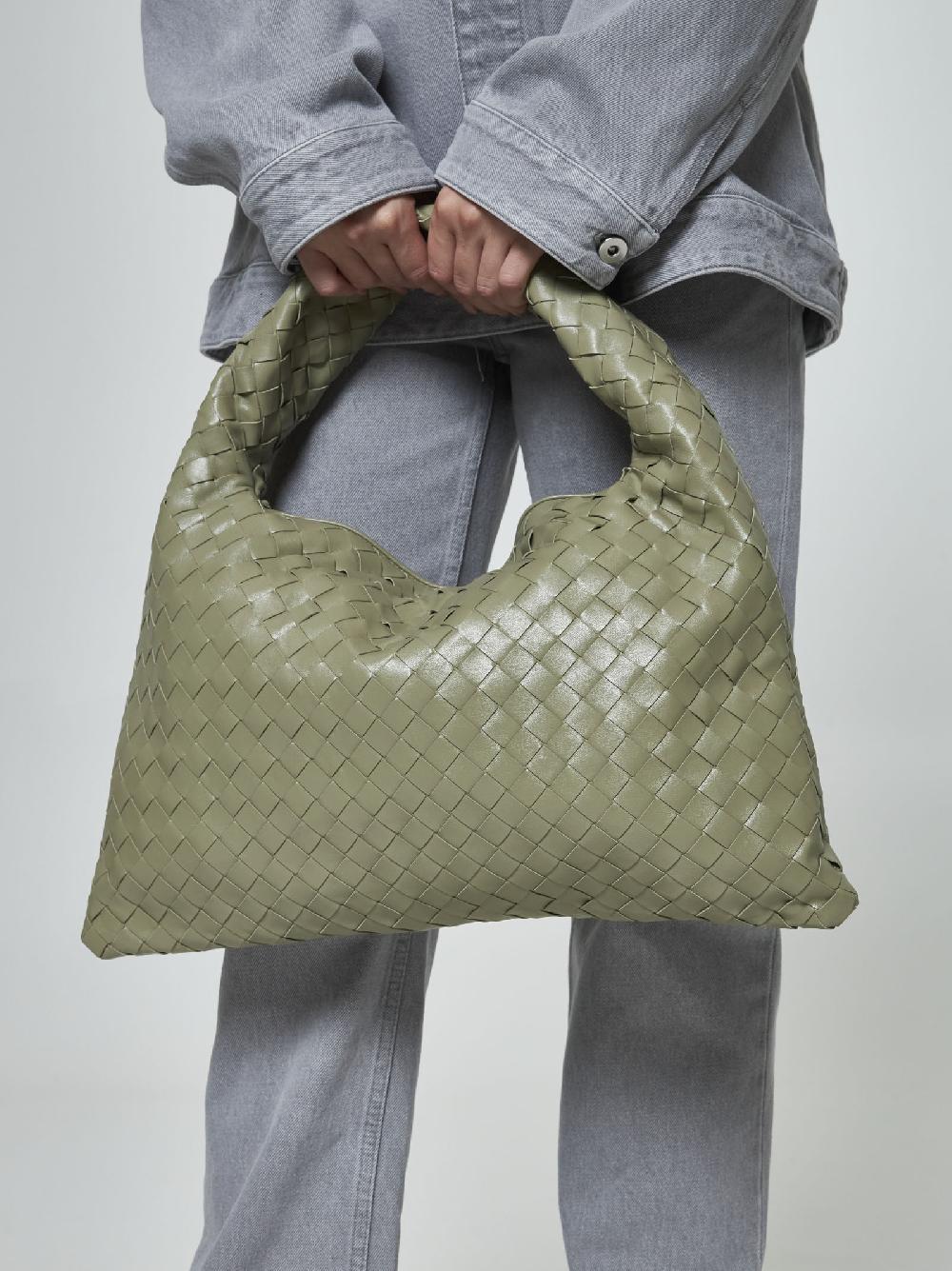 BOTTEGA VENETA Borsa Hop piccola in pelle Intrecciato Hotsell
