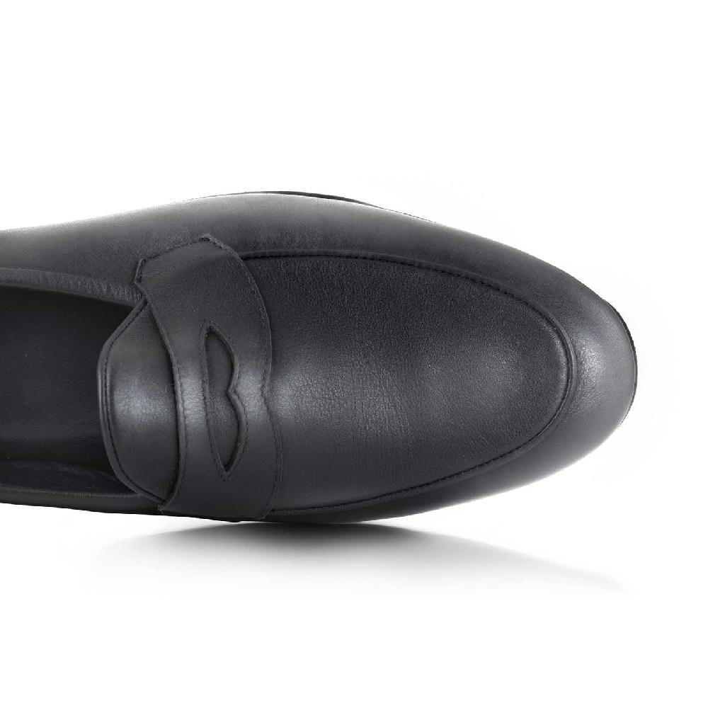 Rubinacci Mocassino in cuoio nero Promozione