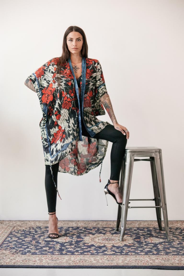 Rude Riders Kimono Donna Roses In Vendita