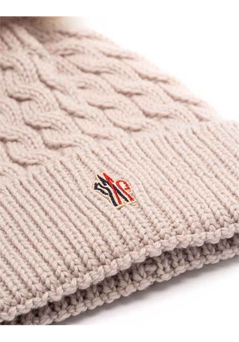 MONCLER GRENOBLE Berretto In Lana a Trecce Rosa Con Pompon - MONCLER GRENOBLE 2025