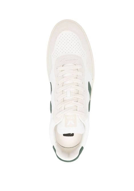 VEJA Sneakers V-90 In Pelle Bianca e Verde - VEJA Italia