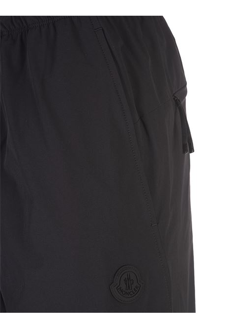 MONCLER Joggers Neri In Nylon Tecnico Stretch - MONCLER Sconto