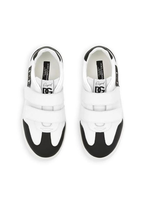 DOLCE & GABBANA KIDS Sneakers Basse DG Original Bianche e Nere Con Logo DG - DOLCE & GABBANA KIDS Negozi Online