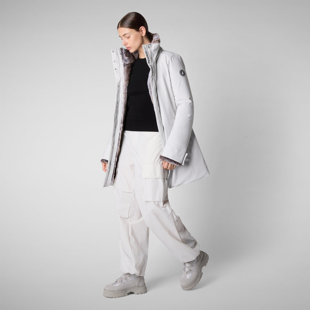 Save the duck PARKA DONNA CON CAPPUCCIO SAMANTAH GRIGIO NEBBIA Prezzo Ridotto