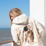 Sort of looser UNISEX Hoodie TIGER_Natural #baliinspired Promozione Limitata