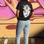 Sort of looser UNISEX T-shirt BARONG_Black Violet #baliinspired Fino al 55% di sconto
