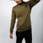 Sort of looser CLICK_military crewneck Italy