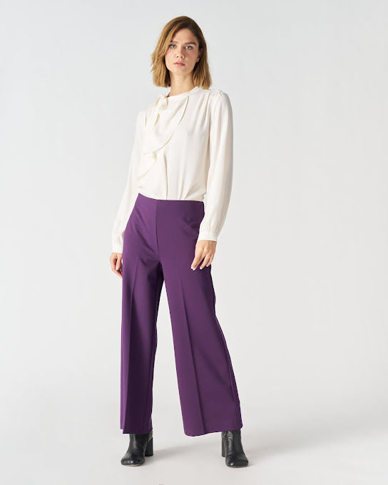 Suoli Pantalone Svasato Corto In Linea