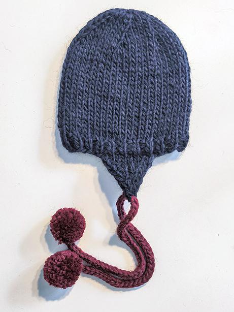 Tricot à Porter Cappello paraorecchie e pon pon Acquista Ora