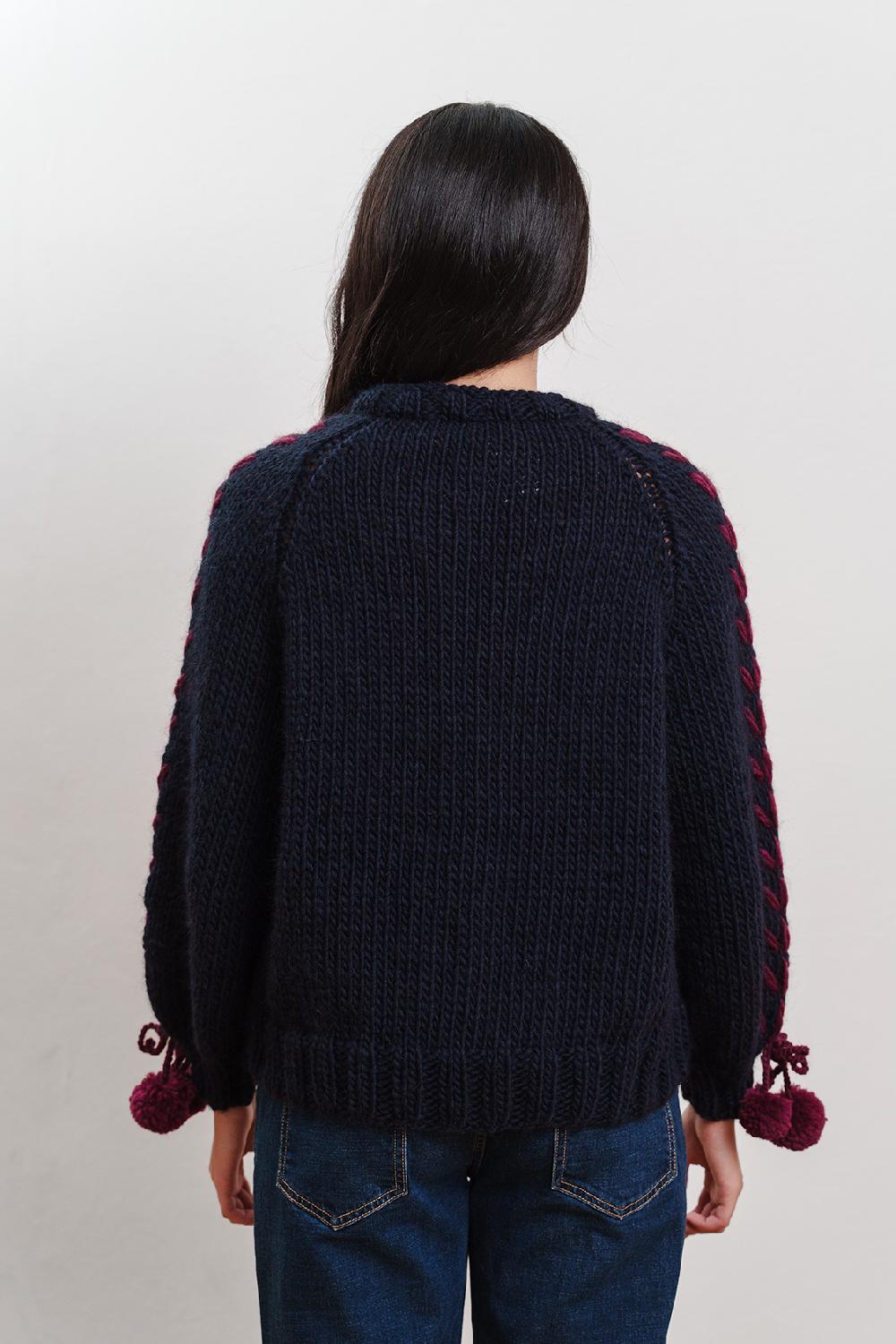 Tricot à Porter Maglia giro collo manica con ricami in costa e pp ai polsi Affare Del Giorno