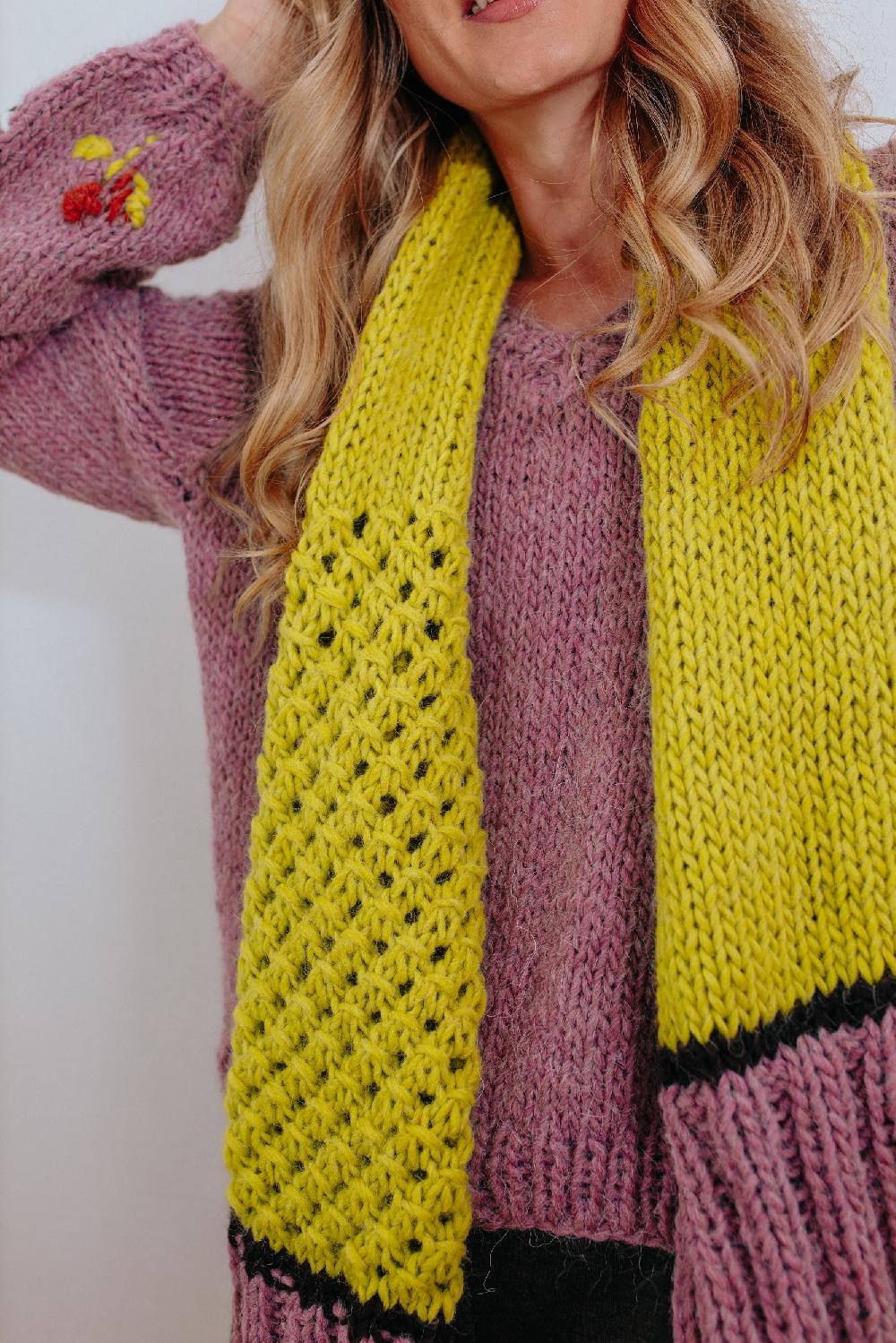 Tricot à Porter Sciarpa con coste e festoni Nuovo