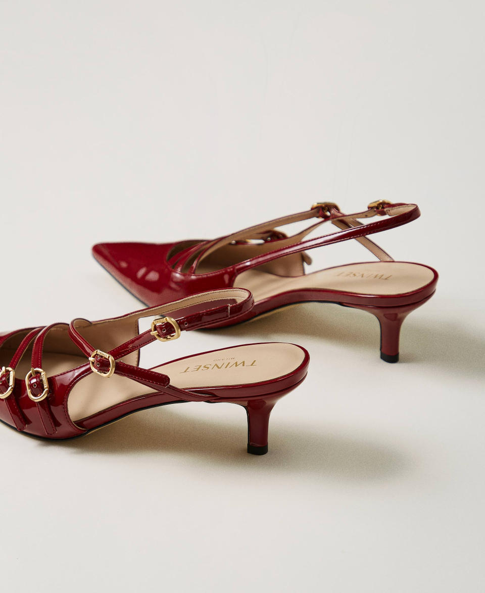 Twin Set Décolleté sling back in vernice con cinturini 2025