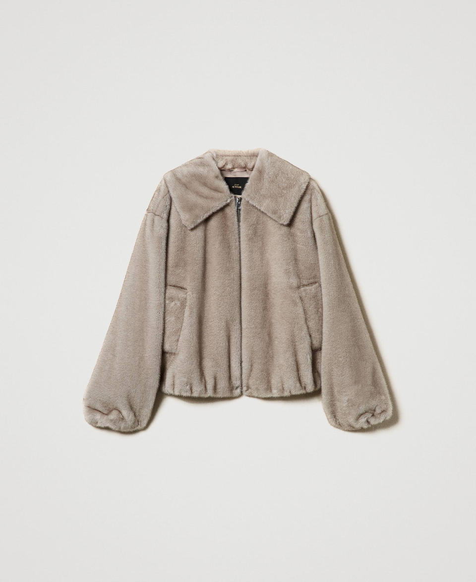 Twin Set Giacca corta in faux fur Economico