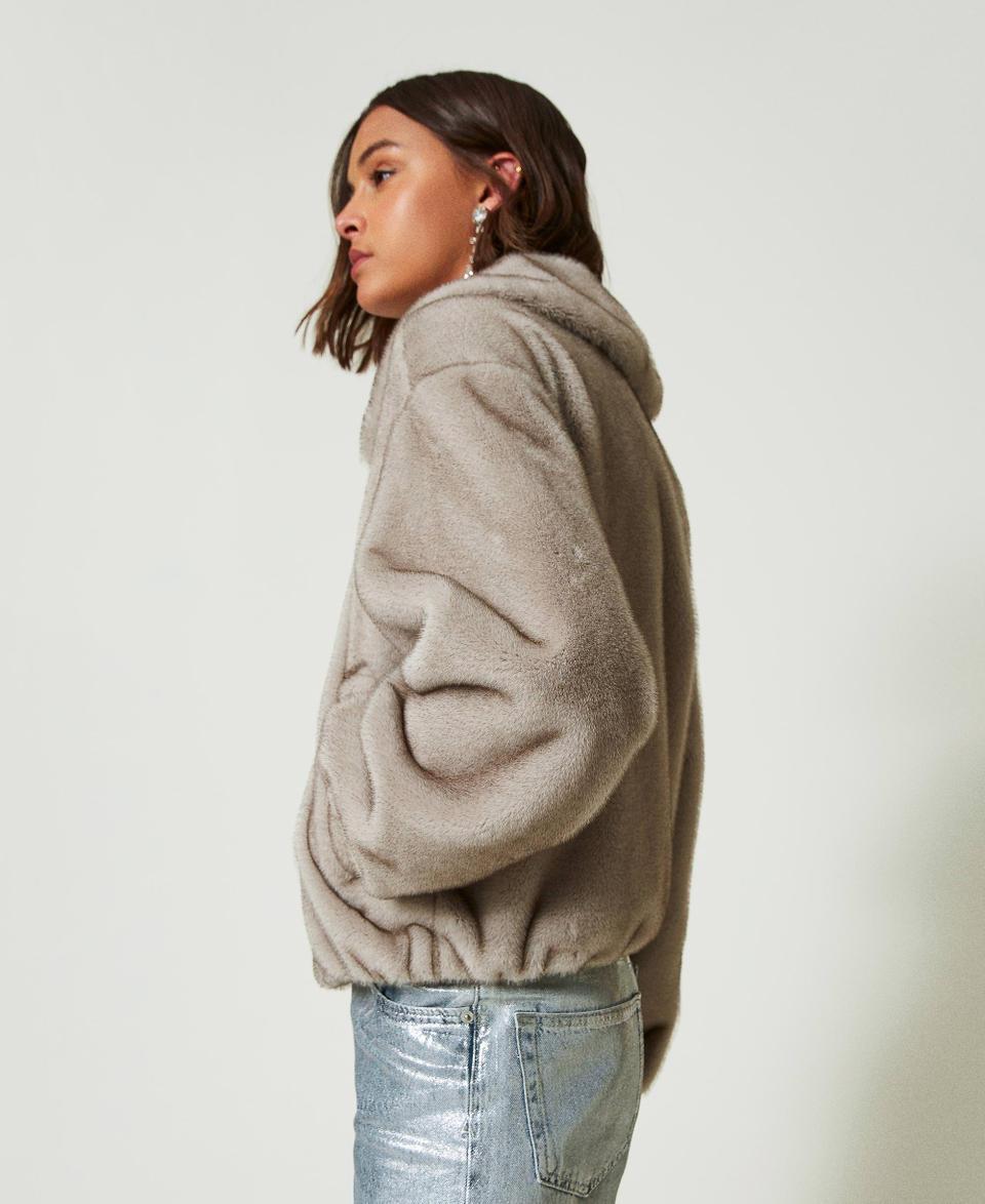 Twin Set Giacca corta in faux fur Economico