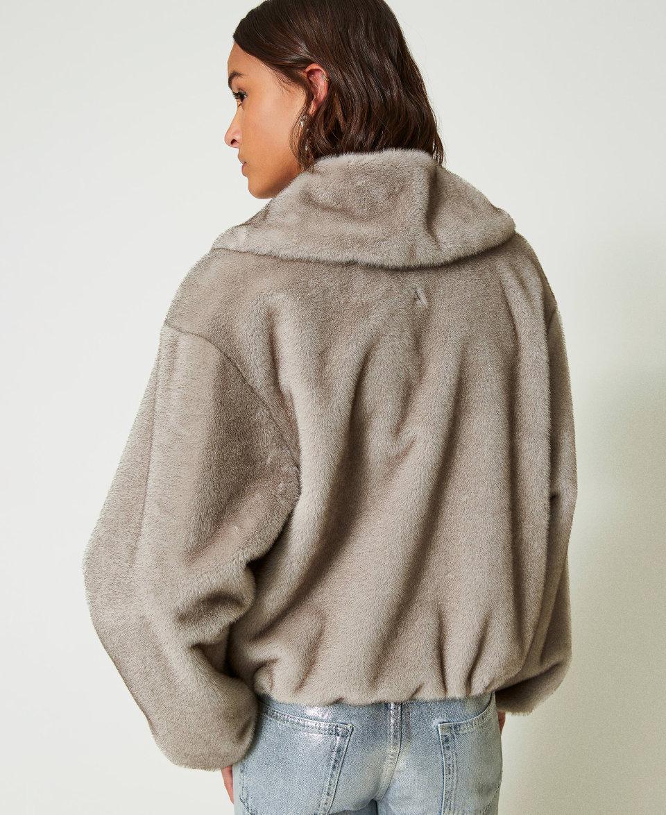 Twin Set Giacca corta in faux fur Economico