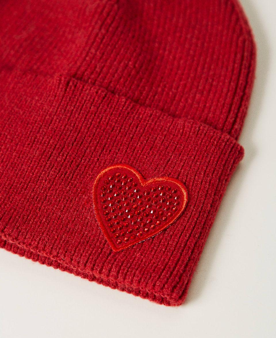 Twin Set Berretto in maglia con patch a cuore Promozione